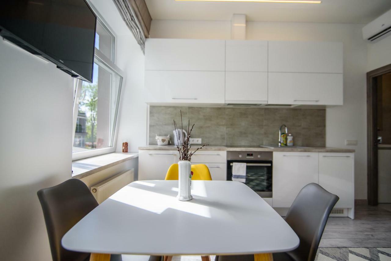 Family Apartments 2 วิลนีอุส ภายนอก รูปภาพ