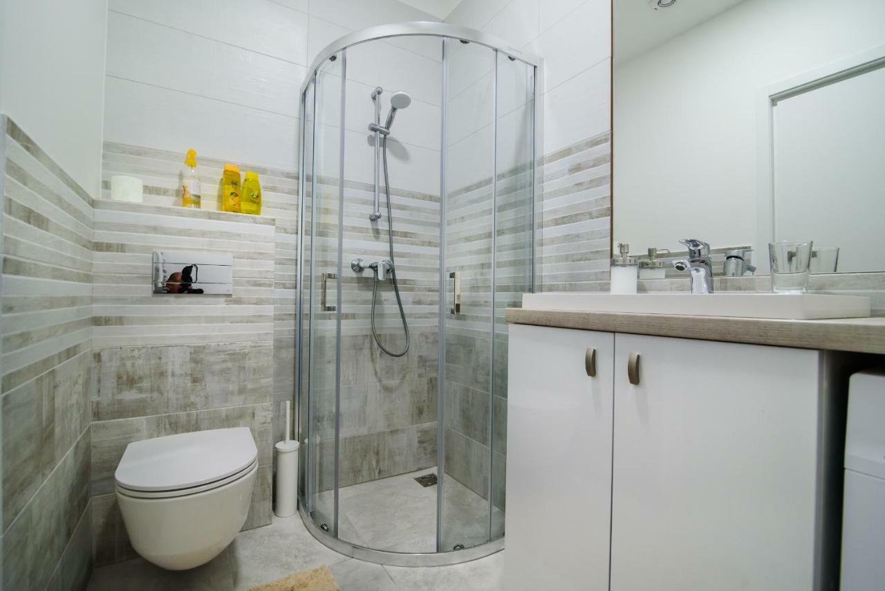 Family Apartments 2 วิลนีอุส ภายนอก รูปภาพ
